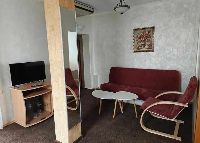 Noviz Hotel