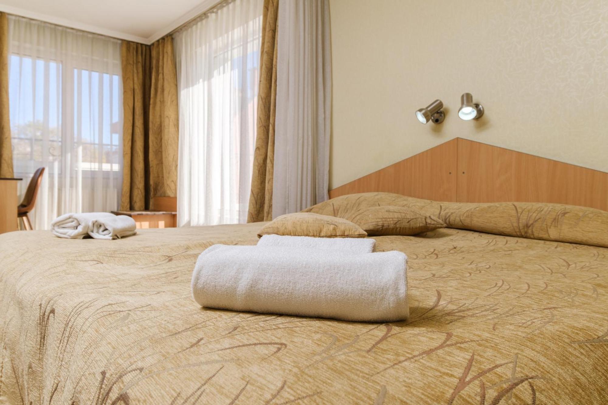 Hotel Noviz 3*