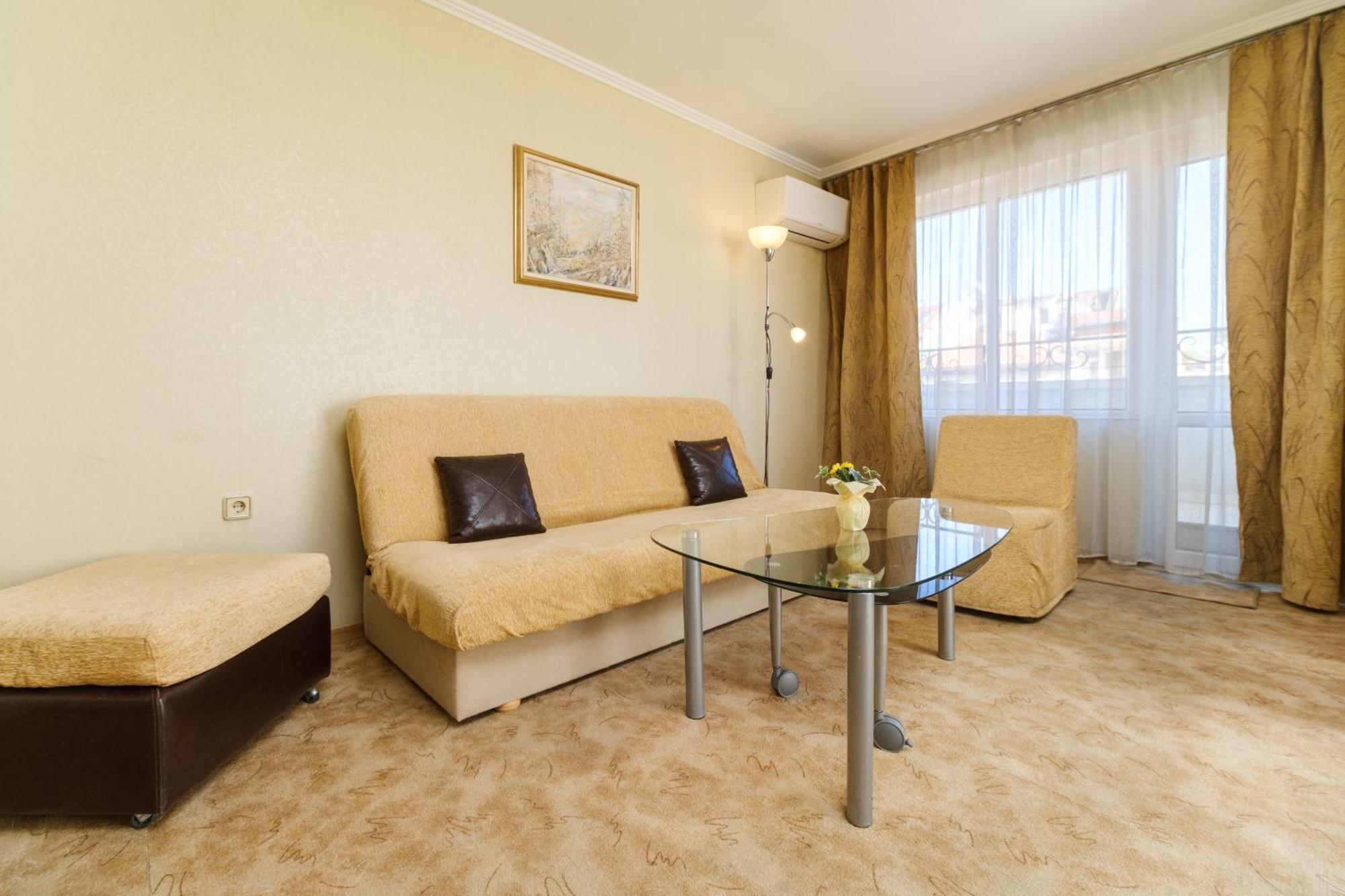 Noviz Hotel 3*